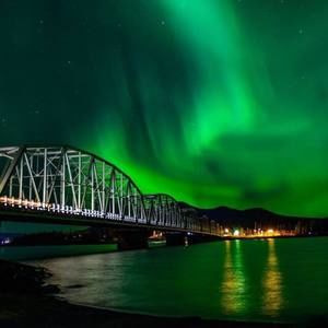 Meet your Posher, Edwin